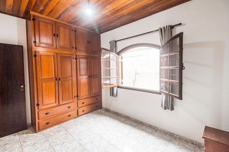 Apartamento à venda com 302m², 2 quartos e 5 vagas Apartamento à venda com 302m², 2 quartos e 5 vagasQuarto 3