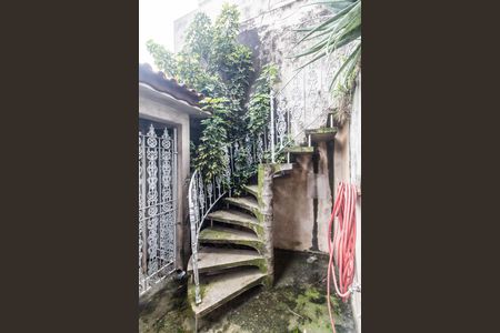 Apartamento à venda com 302m², 2 quartos e 5 vagas Apartamento à venda com 302m², 2 quartos e 5 vagasEntrada