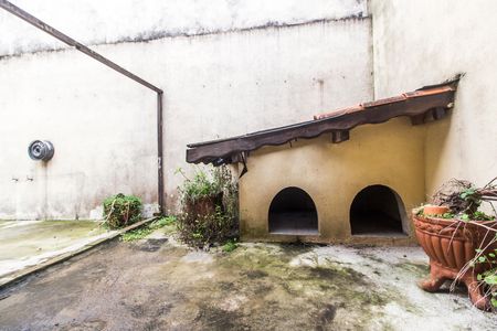 Apartamento à venda com 302m², 2 quartos e 5 vagas Apartamento à venda com 302m², 2 quartos e 5 vagasQuintal