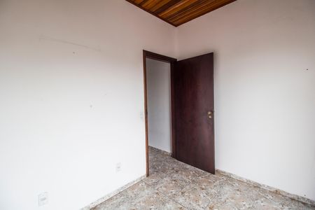 Apartamento à venda com 302m², 2 quartos e 5 vagas Apartamento à venda com 302m², 2 quartos e 5 vagasEscritório