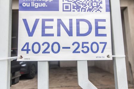 Apartamento à venda com 302m², 2 quartos e 5 vagas Apartamento à venda com 302m², 2 quartos e 5 vagasVista da Rua