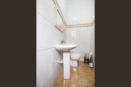 Apartamento à venda com 302m², 2 quartos e 5 vagas Apartamento à venda com 302m², 2 quartos e 5 vagasQuarto de Serviço