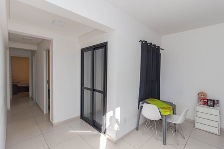 Apartamento à venda com 2 quartos, 55m² em Vila Rosaria, São Paulo