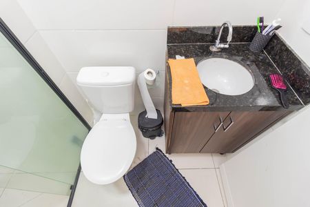 Apartamento à venda com 55m², 2 quartos e 1 vaga Apartamento à venda com 55m², 2 quartos e 1 vagaBanheiro