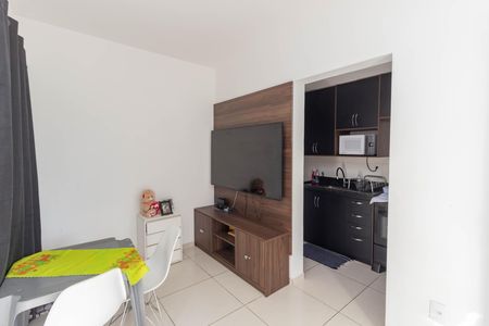 Sala de apartamento à venda com 2 quartos, 55m² em Vila Rosaria, São Paulo