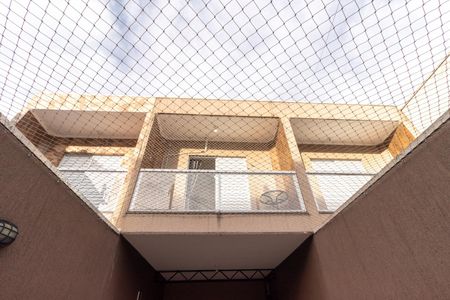 Vista interna de casa para alugar com 3 quartos, 80m² em Vila Tolstoi, São Paulo