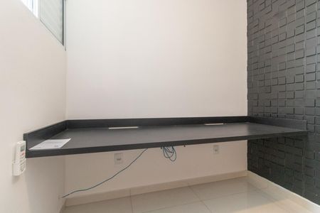 Quarto 2 de casa para alugar com 3 quartos, 80m² em Vila Tolstoi, São Paulo