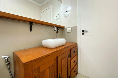 Apartamento à venda com 117m², 3 quartos e 2 vagas Apartamento à venda com 117m², 3 quartos e 2 vagasBanheiro
