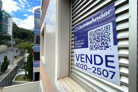Apartamento à venda com 117m², 3 quartos e 2 vagas Apartamento à venda com 117m², 3 quartos e 2 vagasPlaca OJRI-236