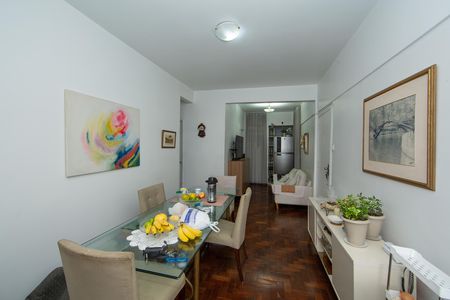 Apartamento à venda com 70m², 2 quartos e 1 vaga Apartamento à venda com 70m², 2 quartos e 1 vagaSALA
