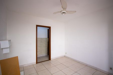 Apartamento para alugar com 80m², 2 quartos e 1 vaga Apartamento para alugar com 80m², 2 quartos e 1 vagaSala