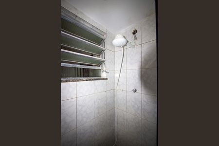 Apartamento para alugar com 80m², 2 quartos e 1 vaga Apartamento para alugar com 80m², 2 quartos e 1 vagaBanheiro