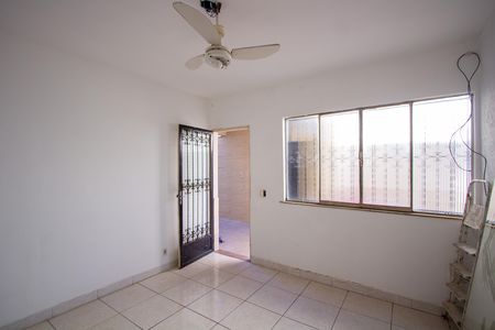 Apartamento para alugar com 80m², 2 quartos e 1 vaga Apartamento para alugar com 80m², 2 quartos e 1 vagaSala