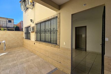 Apartamento para alugar com 80m², 2 quartos e 1 vaga Apartamento para alugar com 80m², 2 quartos e 1 vagaEntrada