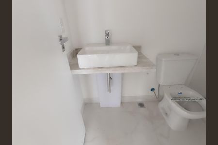 Banheiro Social de apartamento à venda com 2 quartos, 59m² em Jardim, Santo André