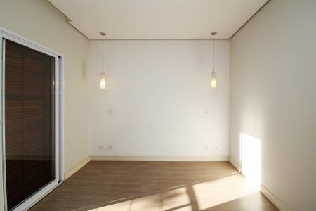 Casa de condomínio para alugar com 173m², 3 quartos e 3 vagas Casa de condomínio para alugar com 173m², 3 quartos e 3 vagasSuíte
