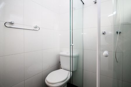 Casa de condomínio para alugar com 173m², 3 quartos e 3 vagas Casa de condomínio para alugar com 173m², 3 quartos e 3 vagasBanheiro