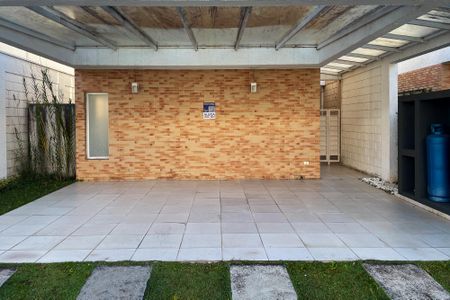 Casa de condomínio para alugar com 173m², 3 quartos e 3 vagas Casa de condomínio para alugar com 173m², 3 quartos e 3 vagasPlaca