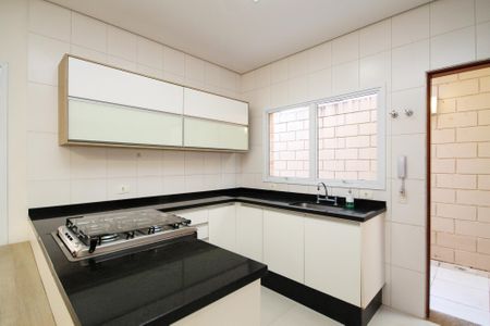 Casa de condomínio para alugar com 173m², 3 quartos e 3 vagas Casa de condomínio para alugar com 173m², 3 quartos e 3 vagasCozinha