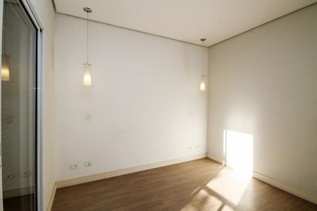 Casa de condomínio para alugar com 173m², 3 quartos e 3 vagas Casa de condomínio para alugar com 173m², 3 quartos e 3 vagasSuíte