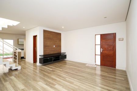Casa de condomínio para alugar com 173m², 3 quartos e 3 vagas Casa de condomínio para alugar com 173m², 3 quartos e 3 vagasSala 1