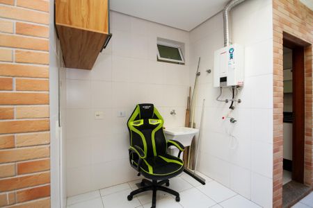 Casa de condomínio para alugar com 173m², 3 quartos e 3 vagas Casa de condomínio para alugar com 173m², 3 quartos e 3 vagasLavanderia