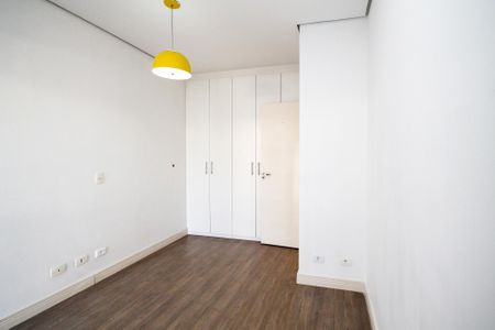 Casa de condomínio para alugar com 173m², 3 quartos e 3 vagas Casa de condomínio para alugar com 173m², 3 quartos e 3 vagasQuarto 2