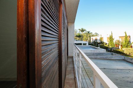 Casa de condomínio para alugar com 173m², 3 quartos e 3 vagas Casa de condomínio para alugar com 173m², 3 quartos e 3 vagasVaranda Quartos 1 e 2