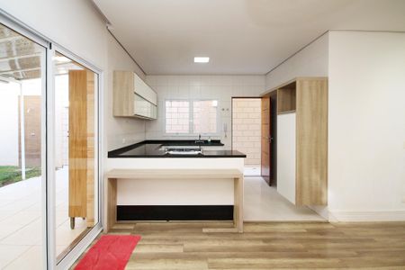 Casa de condomínio para alugar com 173m², 3 quartos e 3 vagas Casa de condomínio para alugar com 173m², 3 quartos e 3 vagasSala 2