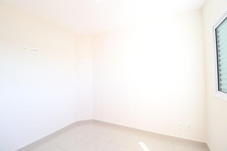 Apartamento para alugar com 2 quartos, 55m² em Santa Mônica, Uberlândia