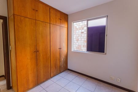 Apartamento à venda com 60m², 2 quartos e 2 vagas Apartamento à venda com 60m², 2 quartos e 2 vagasSuíte