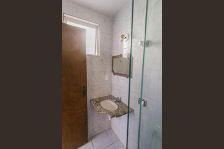 Apartamento à venda com 60m², 2 quartos e 2 vagas Apartamento à venda com 60m², 2 quartos e 2 vagasBanheiro da Suíte