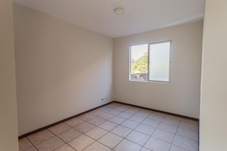 Sala de apartamento à venda com 2 quartos, 60m² em Floresta, Belo Horizonte