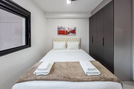 Apartamento à venda com 27m², 1 quarto e sem vaga Apartamento à venda com 27m², 1 quarto e sem vagaSala / Quarto