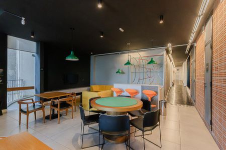 Apartamento para alugar com 35m², 1 quarto e 1 vaga Apartamento para alugar com 35m², 1 quarto e 1 vagaSalão de jogos