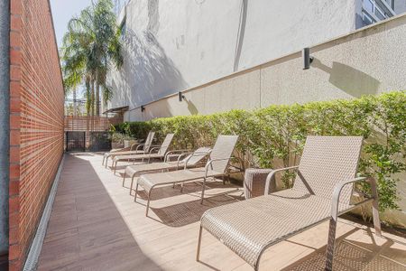 Apartamento para alugar com 35m², 1 quarto e 1 vaga Apartamento para alugar com 35m², 1 quarto e 1 vagaPiscina