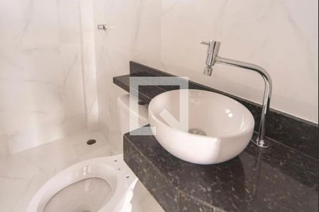 Apartamento para alugar com 70m², 3 quartos e 2 vagas Apartamento para alugar com 70m², 3 quartos e 2 vagasBanheiro