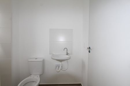 Banheiro da Suíte de apartamento à venda com 3 quartos, 59m² em Estoril, Belo Horizonte
