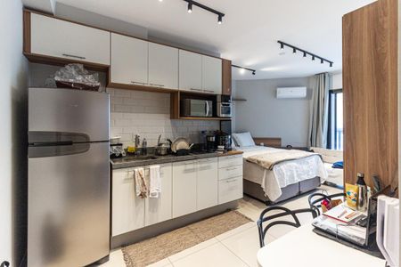 Cozinha de kitnet/studio para alugar com 1 quarto, 29m² em Vila Buarque, São Paulo