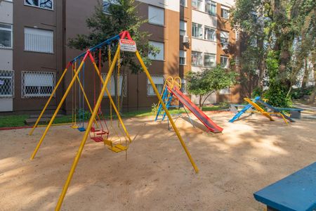 Apartamento para alugar com 45m², 1 quarto e 1 vaga Apartamento para alugar com 45m², 1 quarto e 1 vagaÁrea comum - Playground