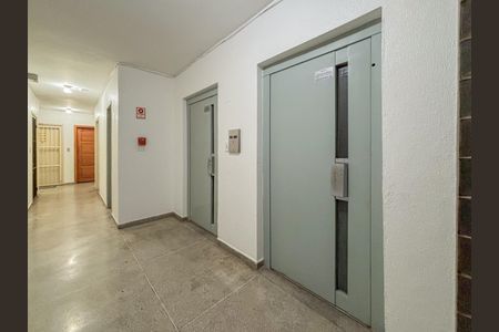 Apartamento para alugar com 45m², 1 quarto e 1 vaga Apartamento para alugar com 45m², 1 quarto e 1 vagaElevador