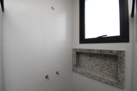 Casa de condomínio para alugar com 180m², 3 quartos e 2 vagasBanheiro 2