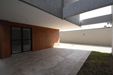 Casa de condomínio para alugar com 180m², 3 quartos e 2 vagasÁrea externa
