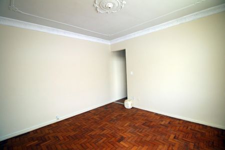 Sala de apartamento para alugar com 3 quartos, 72m² em Irajá, Rio de Janeiro