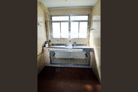 Cozinha de apartamento para alugar com 3 quartos, 72m² em Irajá, Rio de Janeiro