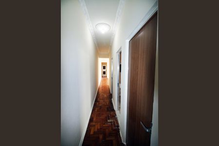 Corredor de apartamento para alugar com 3 quartos, 72m² em Irajá, Rio de Janeiro
