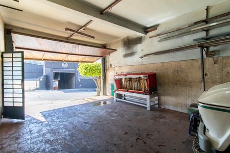 Garagem de casa à venda com 2 quartos, 342m² em Torres Tibagy, Guarulhos