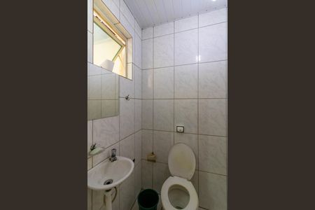 Banheiro do Salão de casa à venda com 2 quartos, 342m² em Torres Tibagy, Guarulhos