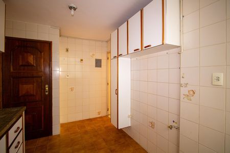 Cozinha de apartamento para alugar com 2 quartos, 70m² em Porto Novo, São Gonçalo