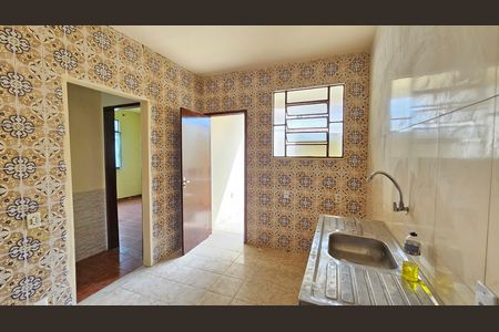 Casa para alugar com 249m², 3 quartos e 2 vagasCozinha 